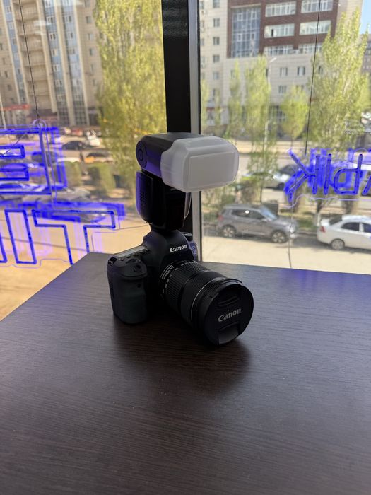 Фотоаппарат Canon EOS 6 D mark 2