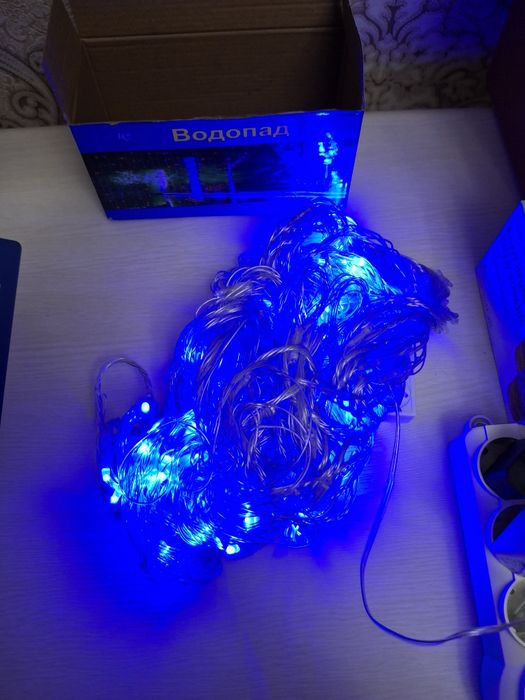 Продам гирлянда водопад