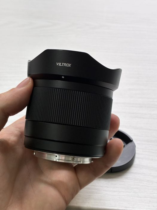 Viltrox 56mm F 1.7 для Sony E