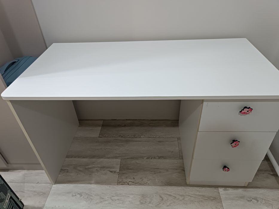 Продам парту стол