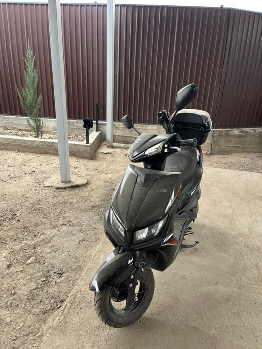 Продам мопед м8 в идеальном состоянии