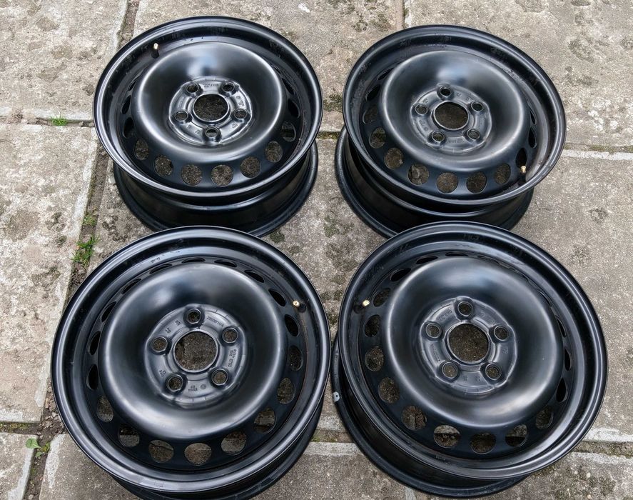 Jante VW pe 16 originale T5 T6 Caravelle 5x120 stare perfecta + capace originale