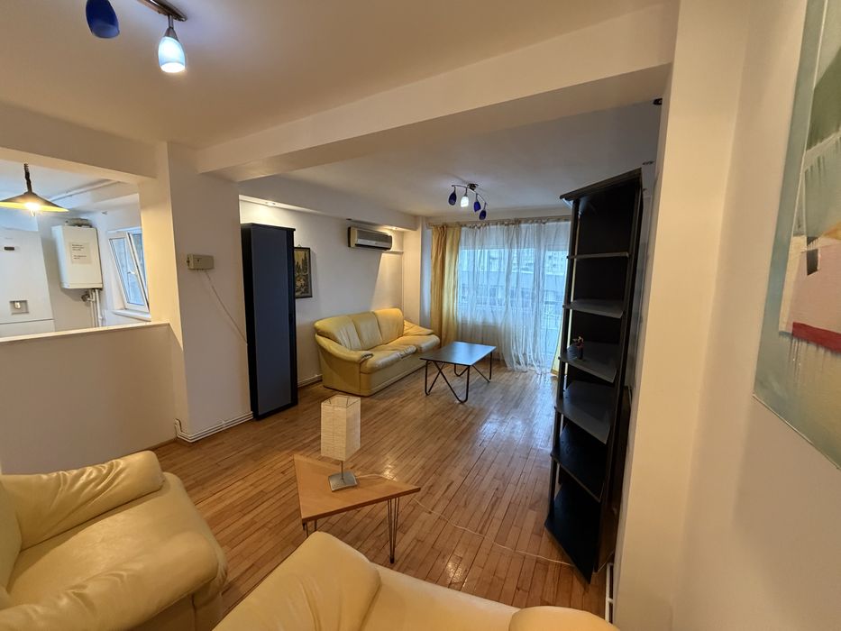 Persoana fizica inchiriez apartament 4 Cam. 125m2. Dorobantilor 99-101