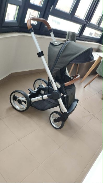 Бебешка количка 2 в 1 Mutsy evo 2