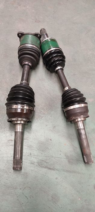 Привода на Mitsubishi Pajero 2, Delica булка, Chellenger
