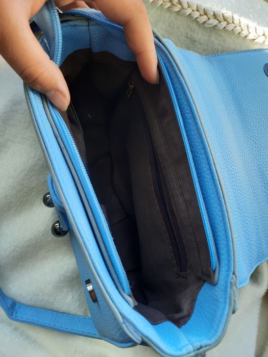 Продам сумки , состояние отличное