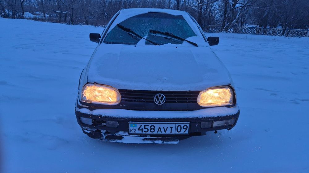 продаю гольф 3 1.6