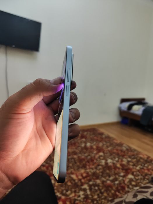 Honor 200 lite holati yangi