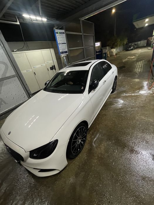 Transport luxury pentru evenimente, business și momente speciale