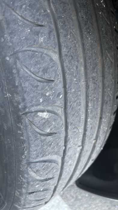 Gume vara 205/50 R17 la jumate uzură