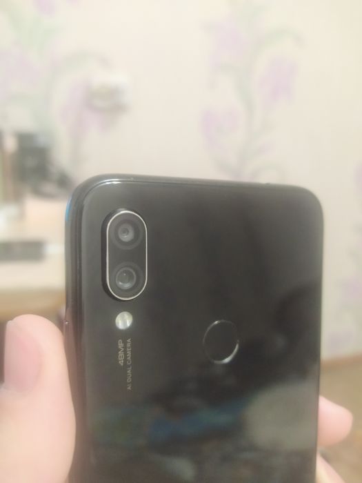 Продам xiaomi redmi note 7 4/128