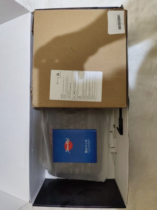 Tastatura pentru gaming și mini organizator de birou