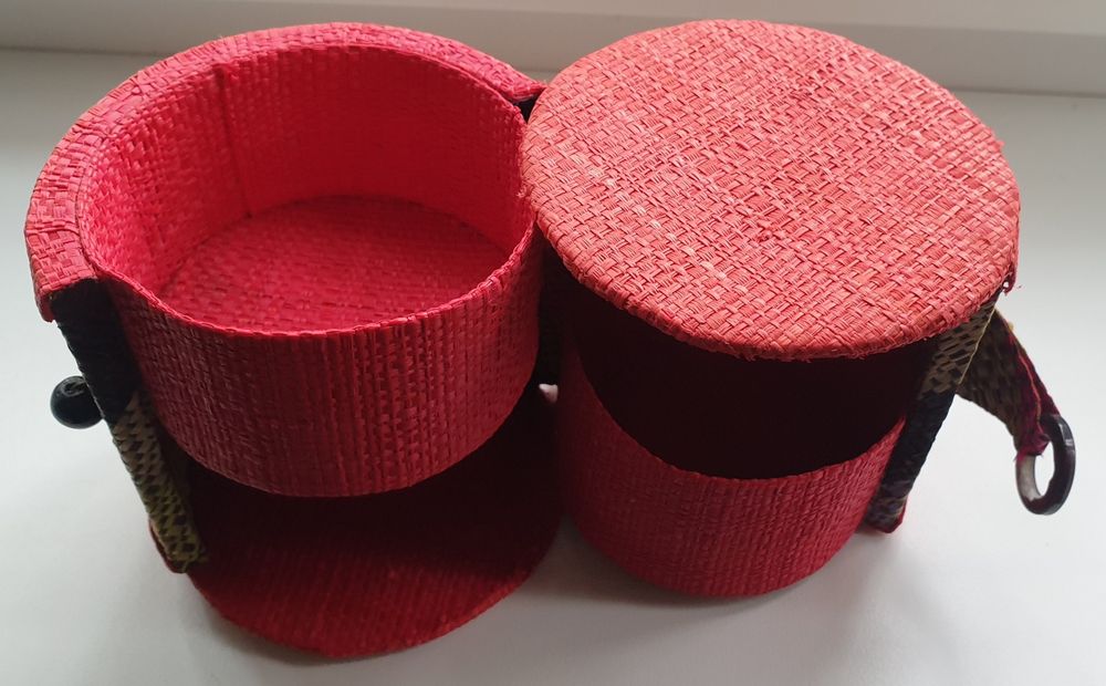 Cutie bijuterii vintage Madagascar