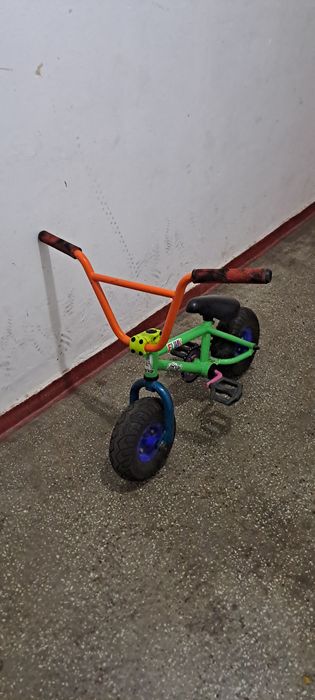Bicicleta mini BMX