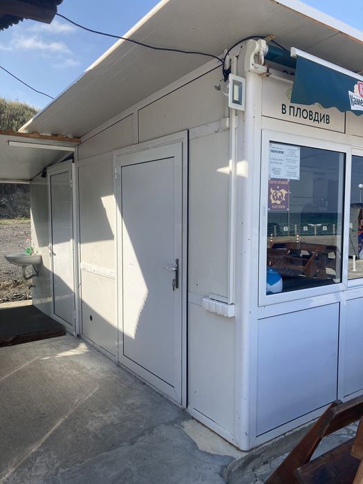 Павилион,Заведение от алуминиева конструкция