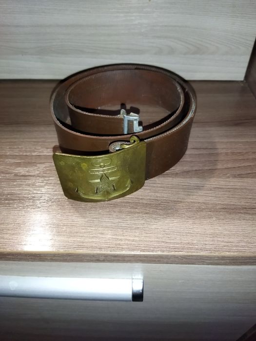 Военный кожаный ремень