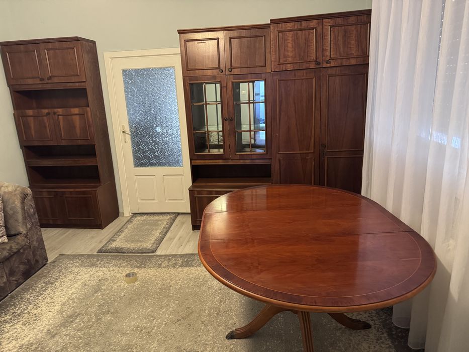 Vand mobila de sufragerie