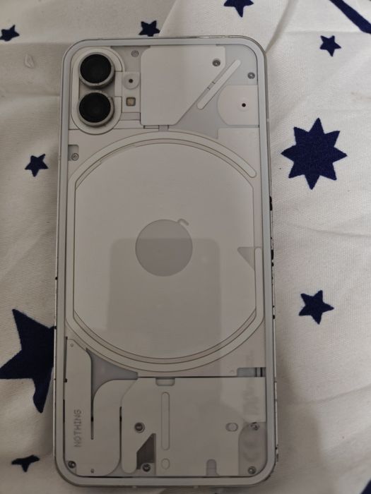 Nothing Phone (1)