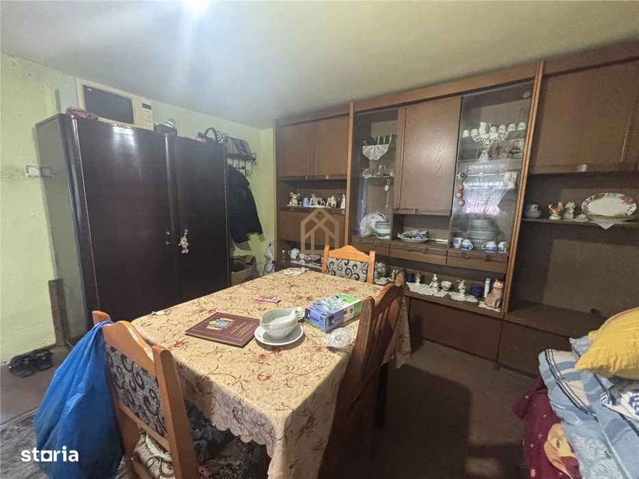 Casa de vanzare