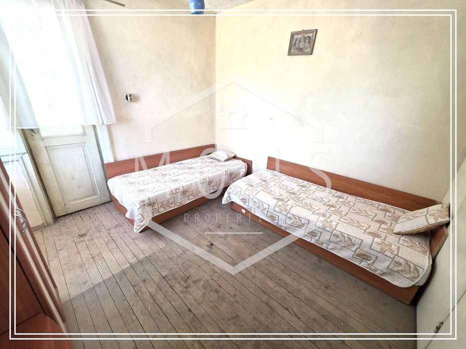 Къща в Габрово, област-с.Петко Славейков площ 315 цена 109000