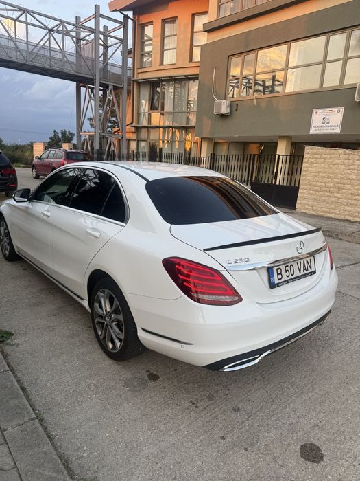 Mercedes c220 an 2015 170cp euro6