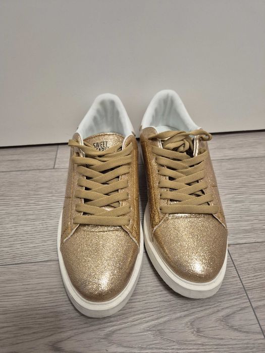 Pantofi Sweet Years dama nr 40