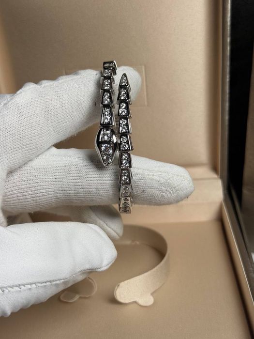 Bulgari Serpenti гривна