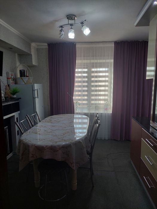 Продам 3-комнатную квартиру