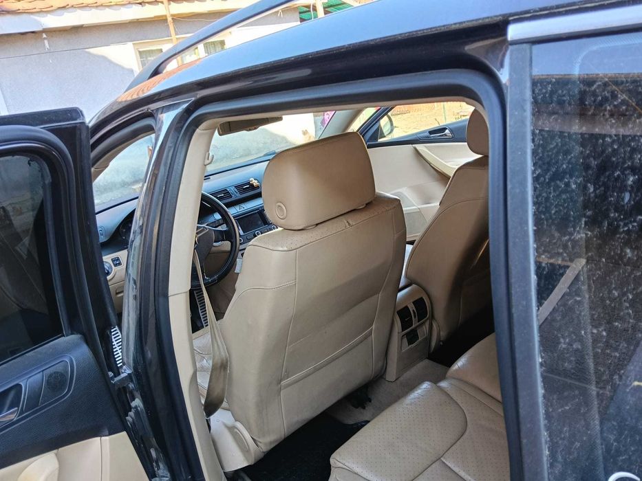 Autorurism de vânzare