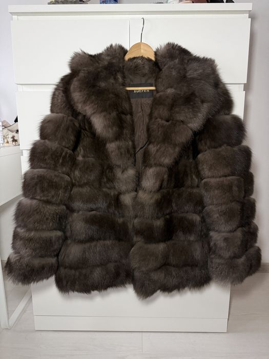 Haina de blana de vulpe maro midi cu cordon din piele