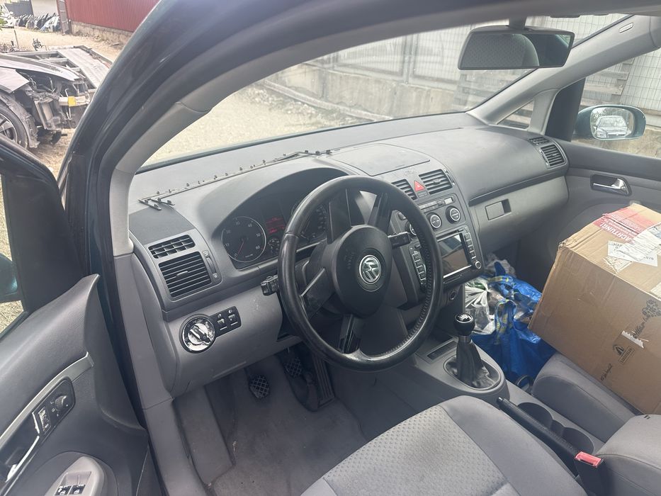 VW Touran 1.9tdi - НА ЧАСТИ