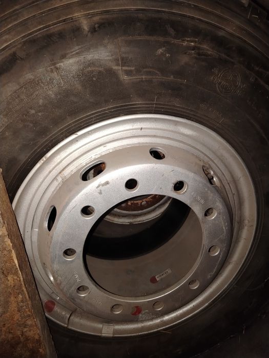 Продам колесо в сборе