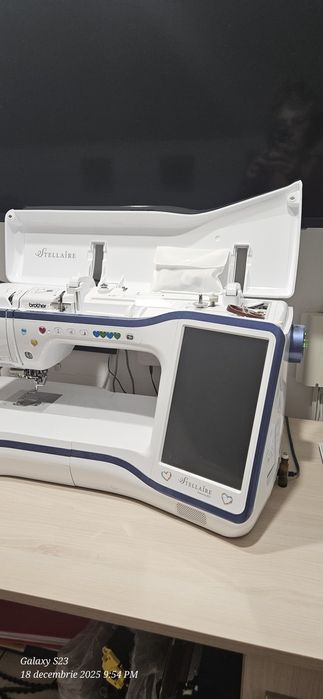 Masina de brodat Brother Stellaire