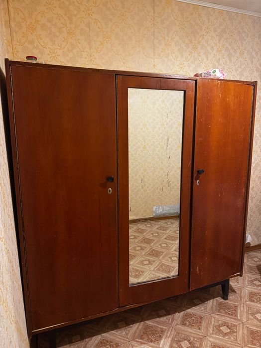 Отдам шкаф бесплатно