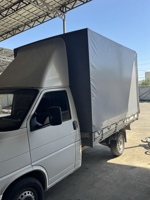 Грузовик Фольксваген