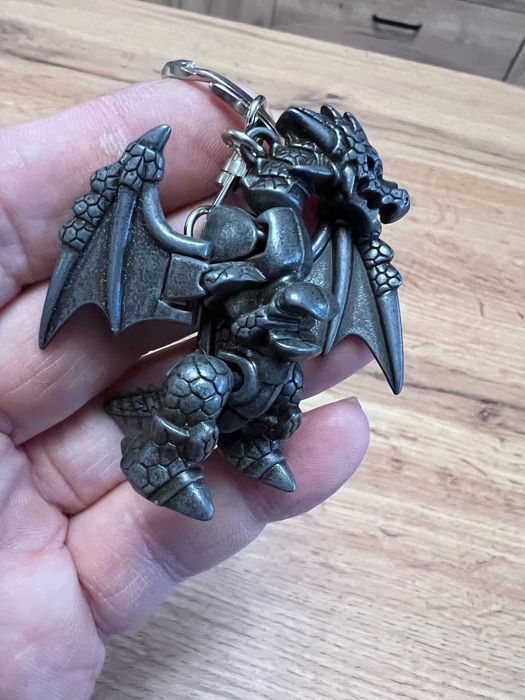 Уникален японски ключодържател дракон