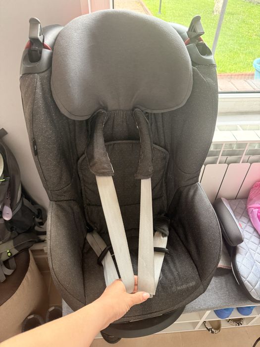 Продам автокресло maxi-cosi