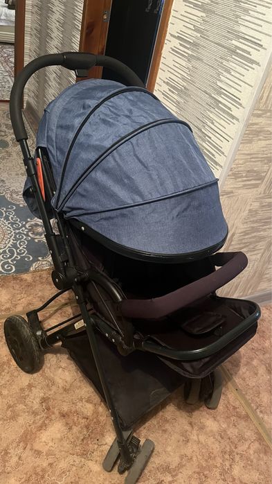 Продам детскую коляску