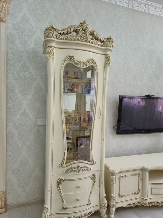 Горка с тумбочка