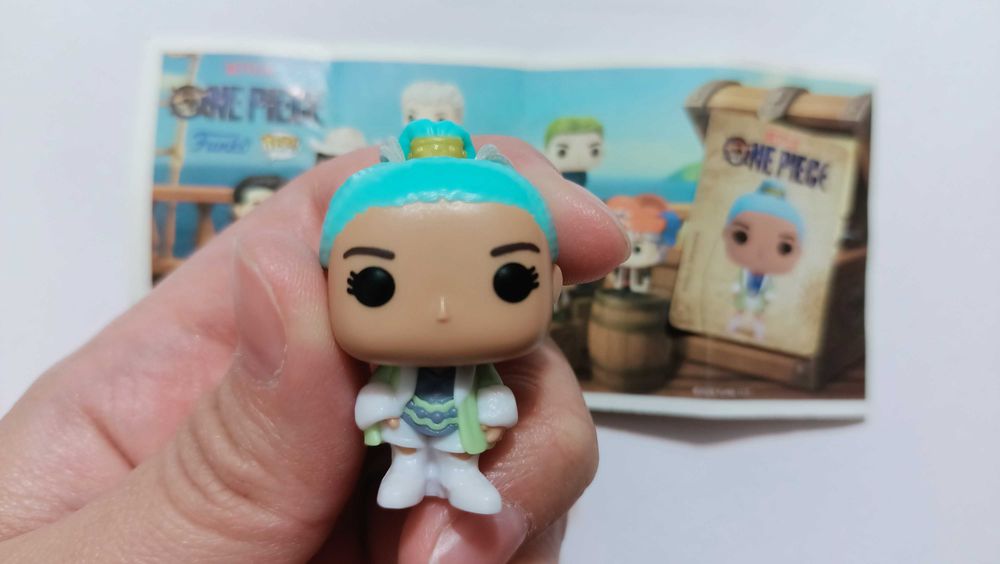 Ван Пис фигурка Виви киндер джой, funko kinder joy one piece