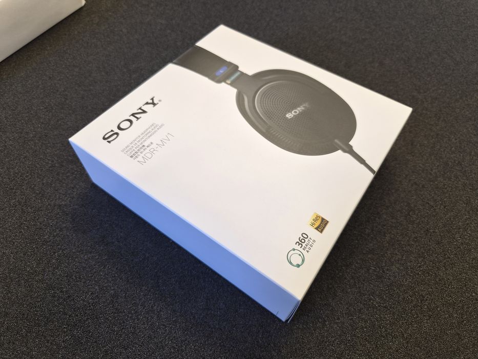 2 чифта Слушалки Sony НОВИ
