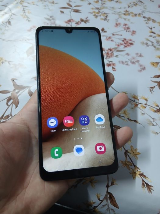 В продаже Самсунг А32.