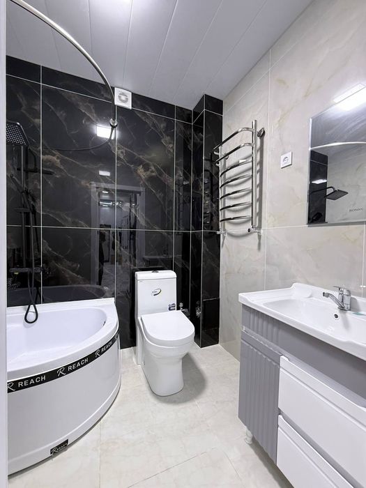 Продаётся 4х комнатная квартира по адресу Геофизика с евроремонтом