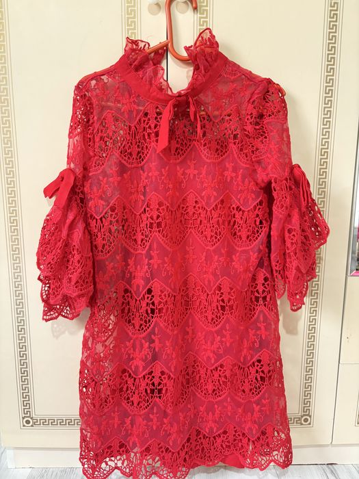 Женский пальтолар,койлек сатылады,