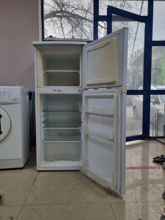 Холодильник Midea