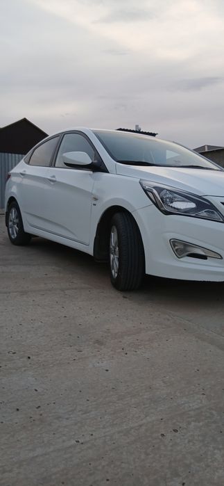 Hyundai Accent 2014  обём 1.6