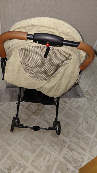 Детская коляска для ребёнка до 3 лет