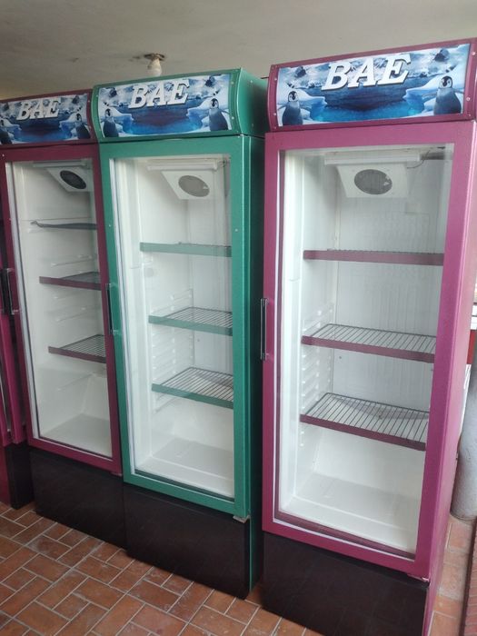 Витрини холодильник