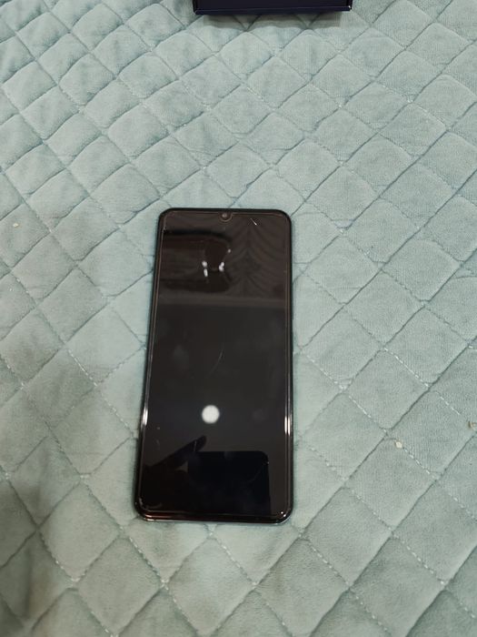 Продам Vivo v20 se