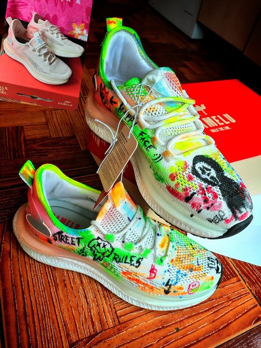 Adidasi pictati manual